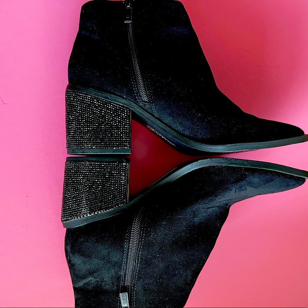 Kenneth Cold Ankle Boots